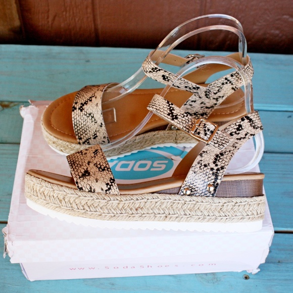 Soda Clip Espadrille Sandals Nat. Python NEW - Picture 5 of 5